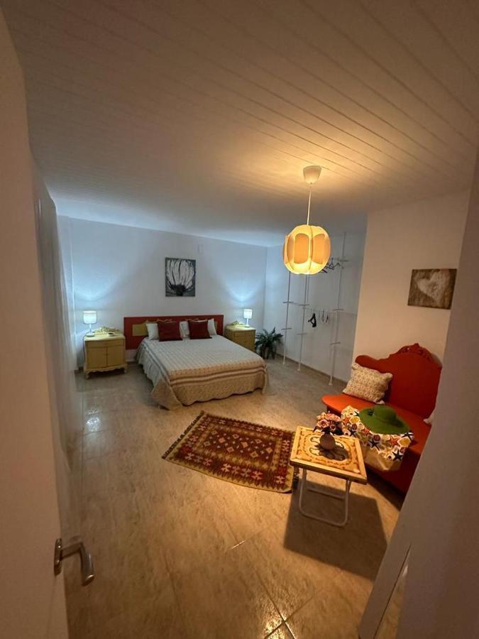 Martinenca 1ª Linea De Mar Apartment ซันต์การ์เลสเดลาราปีตา ภายนอก รูปภาพ